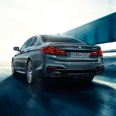 Rear BMW 5 Series Sedan BMW 5 Series Sedan 540i Sedan G30 Bluestone metallic rear view