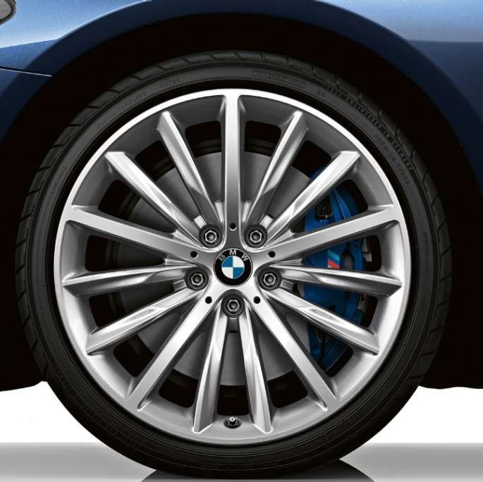 Luxury Line wheels BMW 5 Series Sedan Luxury Line BMW 5 Series Sedan 540d Sedan G30 Imperial Blue Brilliant Effect metallic wheels