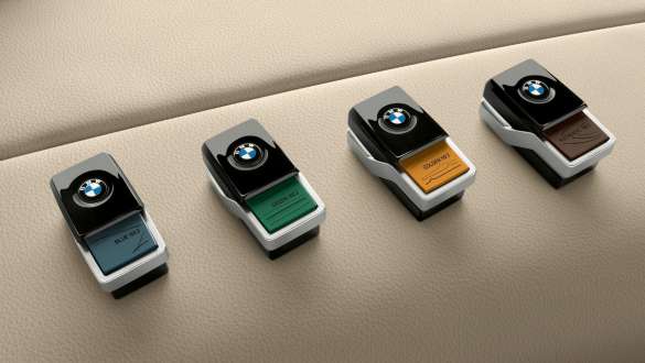 Ambient Air Pakage fragrances. BMW X6 close-up on Ambient Air Pakage fragrances.