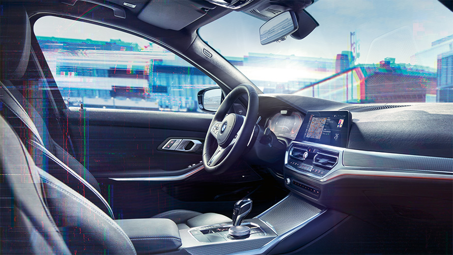 Close-up of the interior of the BMW 3 Series Sedan (G20) with BMW Live Cockpit Professional.