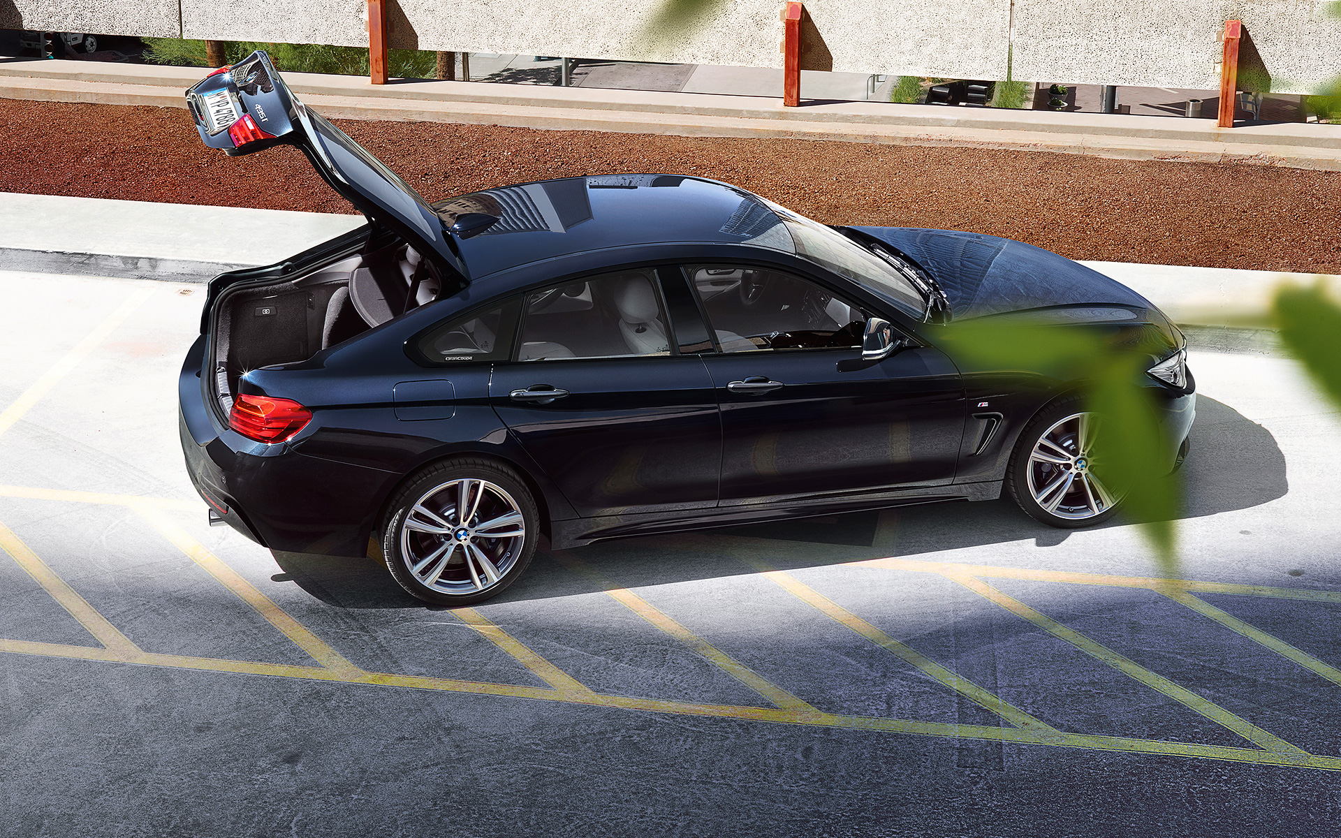 Bmw 4 Series Gran Coupe Images And Videos Gallery