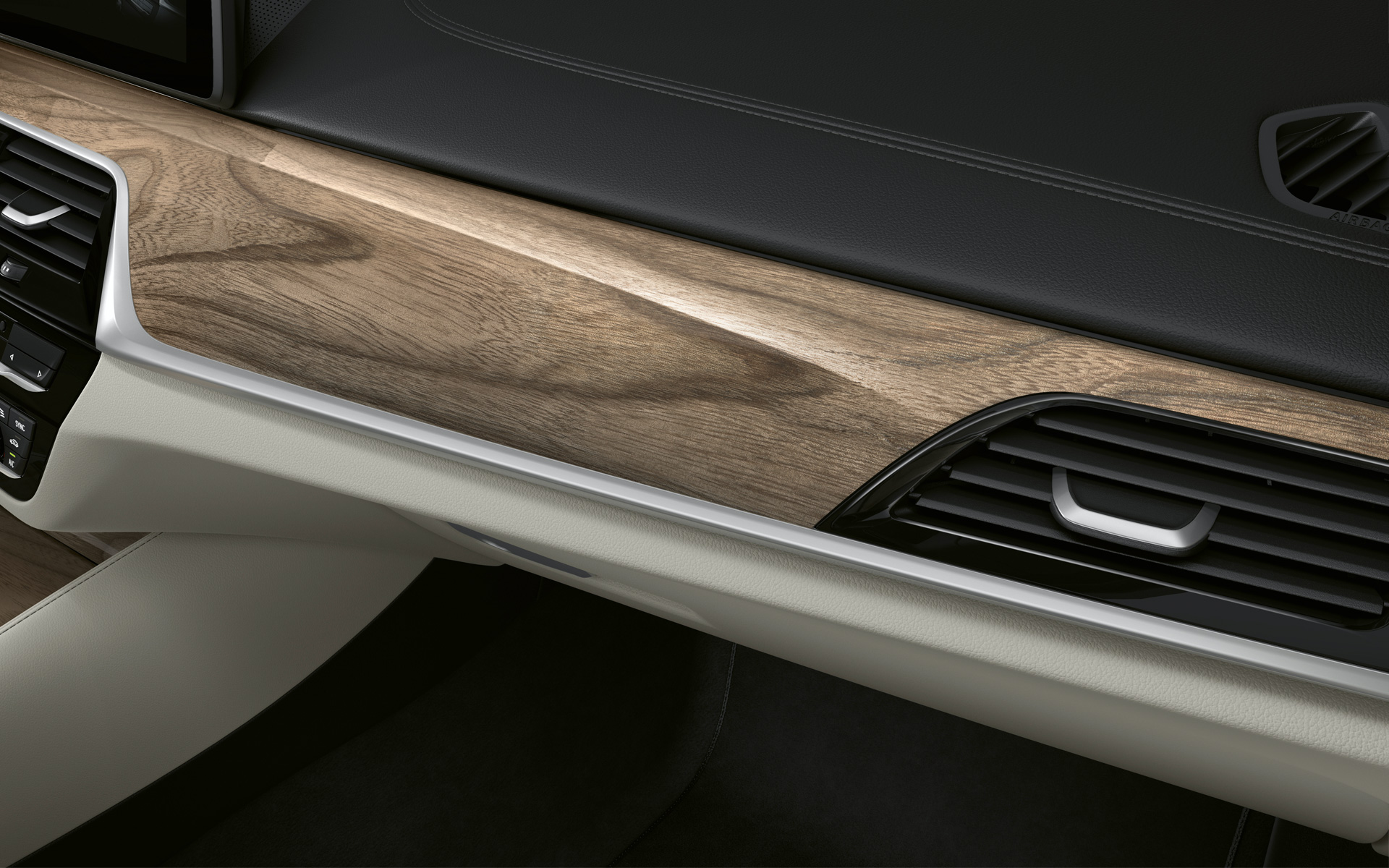 BMW 5 Series Sedan G30 Facelift 2020 cockpit in detail trim finishers Light Sen wood interior trim BMW 5 Series Sedan G30 Facelift 2020 cockpit in detail trim finishers Light Sen wood interior trim