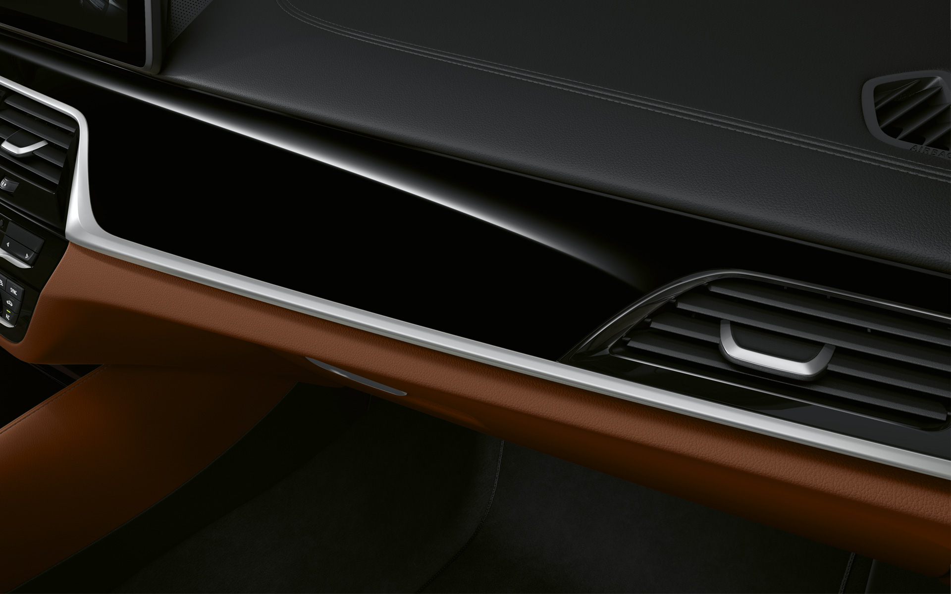 BMW 5 Series Sedan G30 LCI cockpit in detail trim finishers Piano Black trim with Pearl Chrome finisher BMW 5 Series Sedan G30 Facelift 2020 cockpit in detail trim finishers Piano Black trim with Pearl Chrome finisher