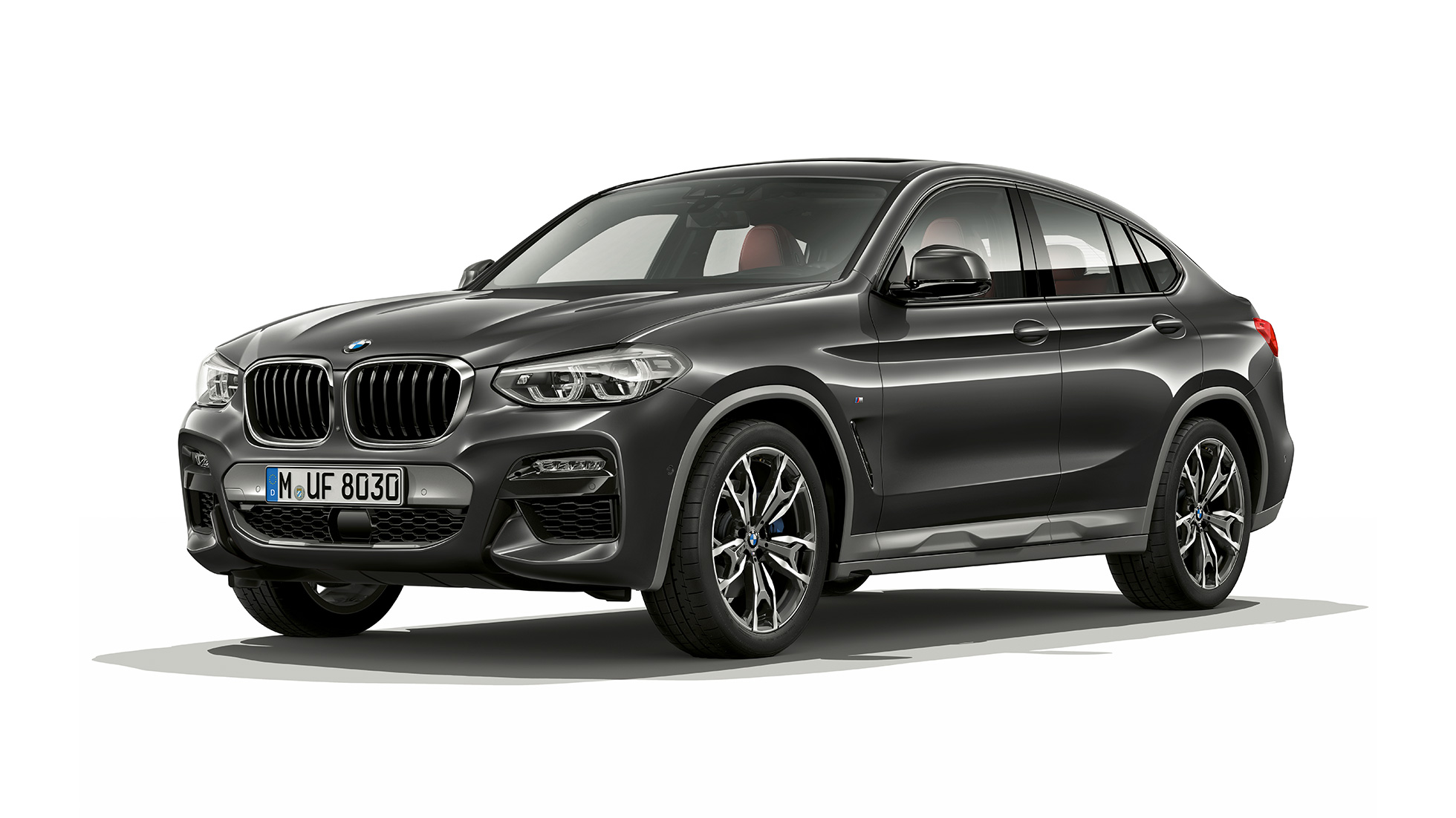Three-quarter front view BMW X4 Model M Sport X BMW X4 xDrive30i Model M Sport X G02 2018 Sophisto Grey brilliant effect three-quarter front view
