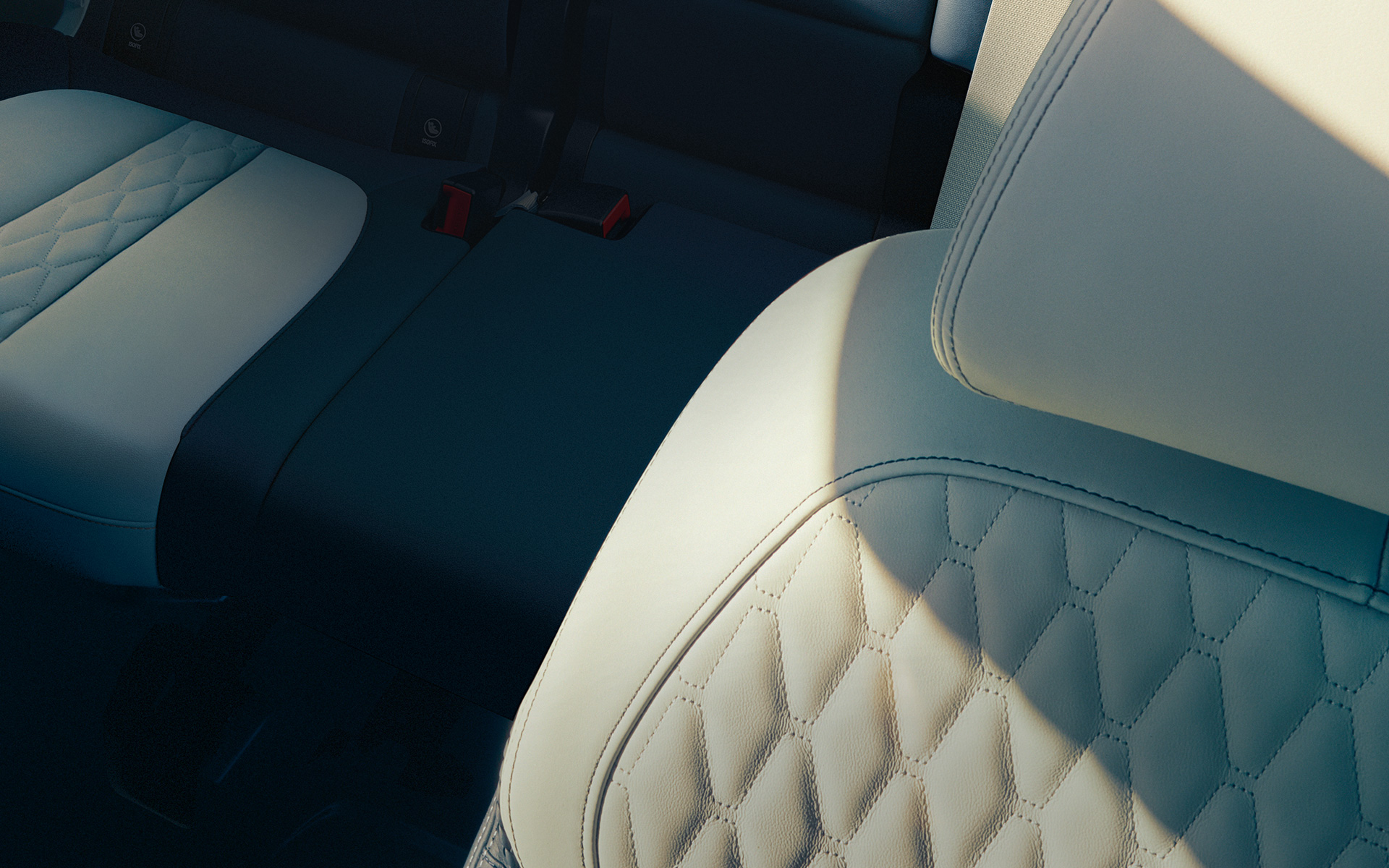 Glass application CraftedClarity BMW X7 G07 2019