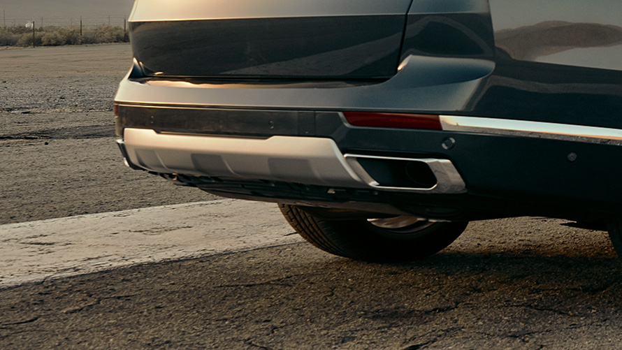 M sport exhaust system BMW X7 G07 2019 close-up rear