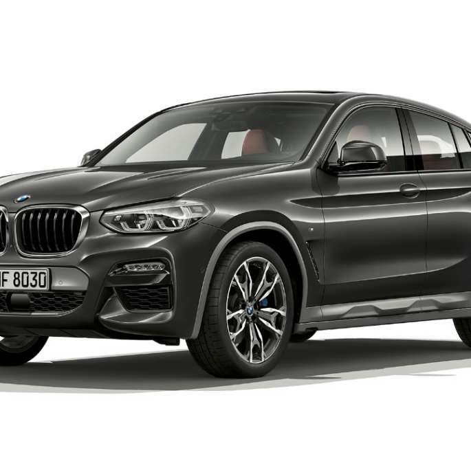 BMW X4 xDrive30i Model M Sport X G02 2018 Sophisto Grey brilliant effect three-quarter front view